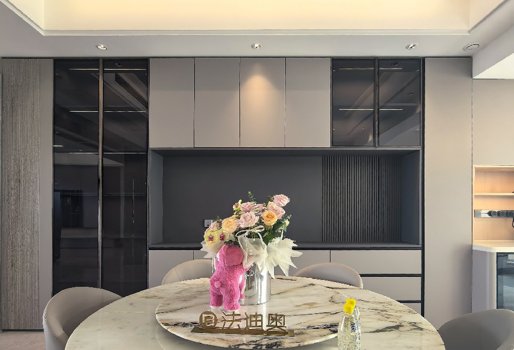 大平層裝修實景 | 400㎡江景房現代極簡風不銹鋼全屋定制效果